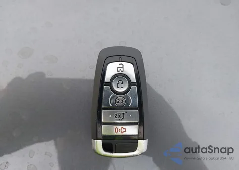 2024 Ford Explorer Xlt z USA, uszkodzony, nr VIN 1FMSK7DH9RGA04656